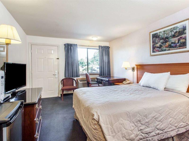 Econo Lodge Edmonds North Seattle Екстер'єр фото